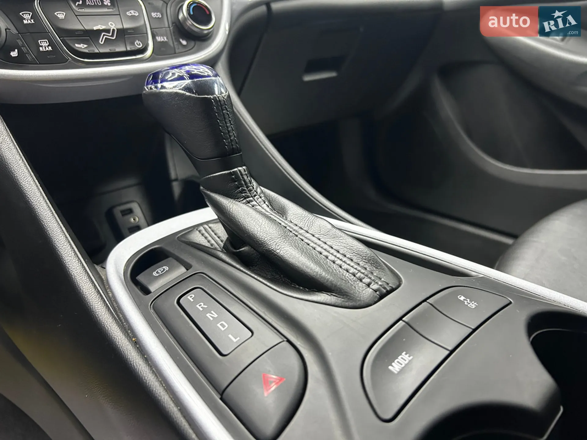 2017 Chevrolet Volt - мініатюра 16