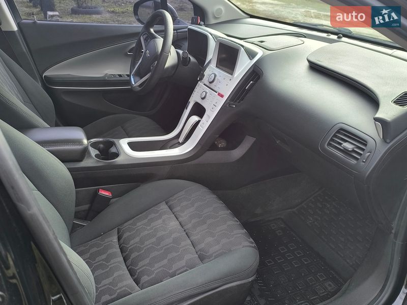 Хетчбек Chevrolet Volt 2011 в Харкові