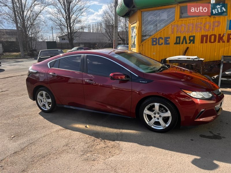 Хетчбек Chevrolet Volt 2015 в Черкасах