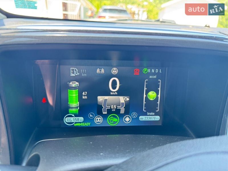 Хэтчбек Chevrolet Volt 2014 в Косове