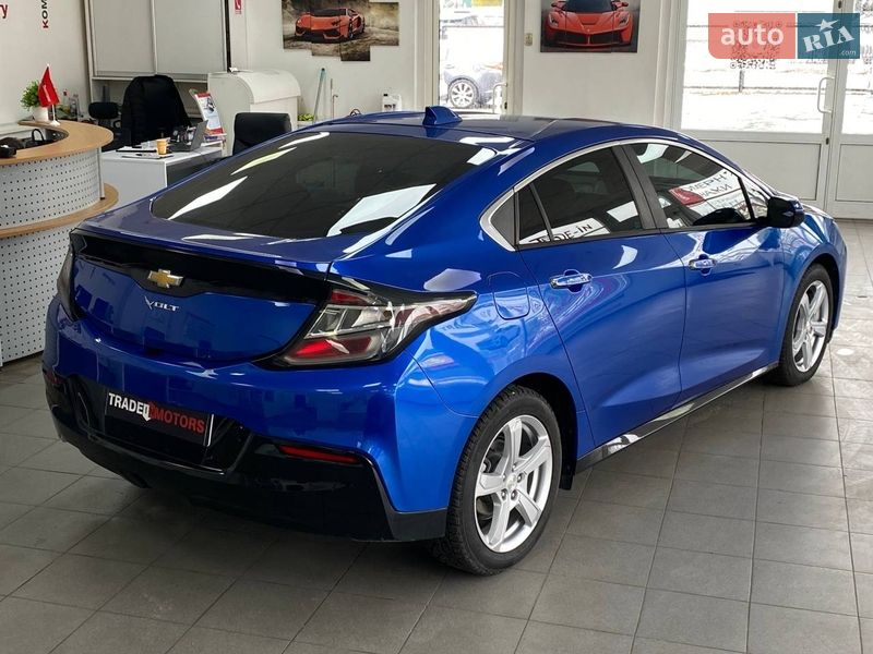 Хетчбек Chevrolet Volt 2017 в Києві