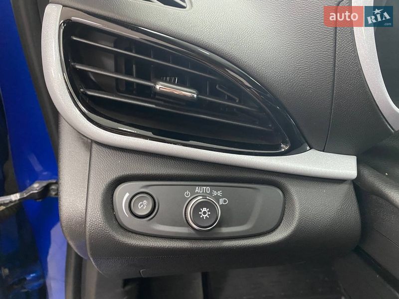 Хетчбек Chevrolet Volt 2017 в Києві