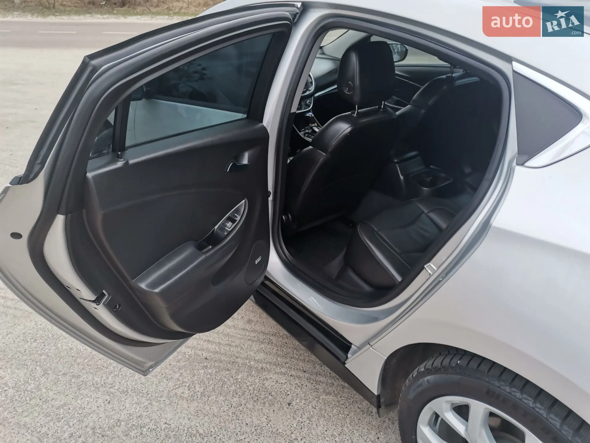 2016 Chevrolet Volt - мініатюра 8