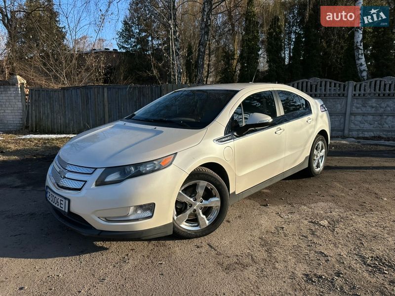 Хэтчбек Chevrolet Volt 2013 в Нежине фото 4 Хэтчбек Chevrolet Volt 2013 в Нежине