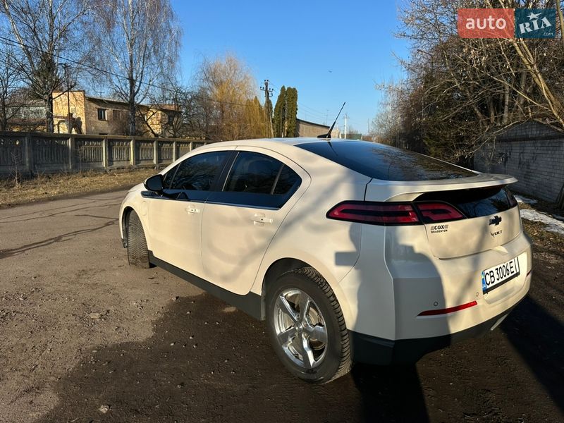 Хэтчбек Chevrolet Volt 2013 в Нежине фото 9 Хэтчбек Chevrolet Volt 2013 в Нежине