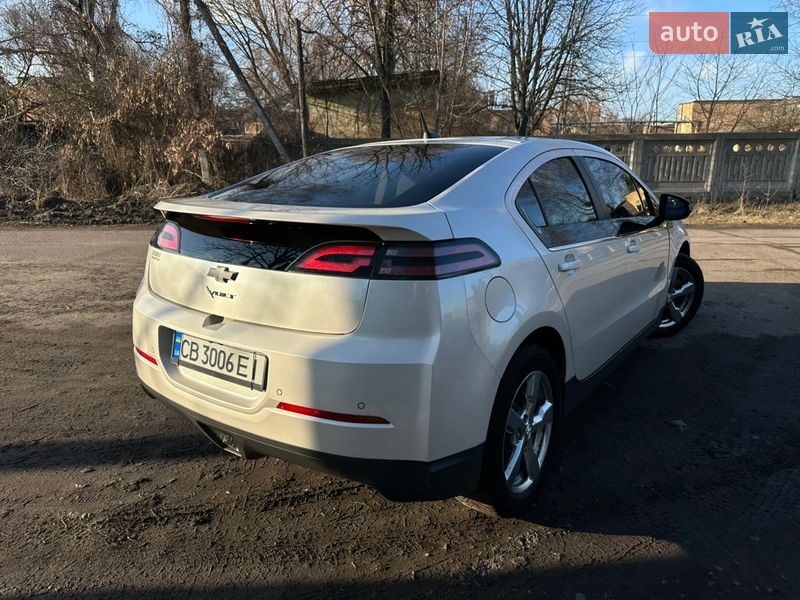Хэтчбек Chevrolet Volt 2013 в Нежине фото 12 Хэтчбек Chevrolet Volt 2013 в Нежине