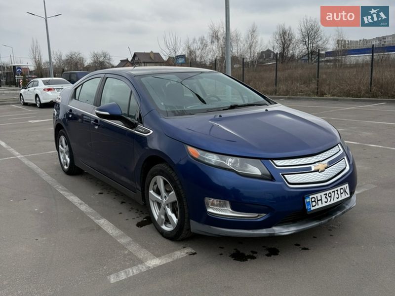 Хэтчбек Chevrolet Volt 2012 в Боярке фото 3 Хэтчбек Chevrolet Volt 2012 в Боярке