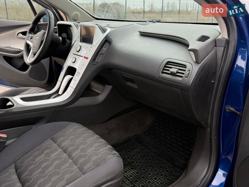 Хэтчбек Chevrolet Volt 2012 в Боярке фото 10 Хэтчбек Chevrolet Volt 2012 в Боярке