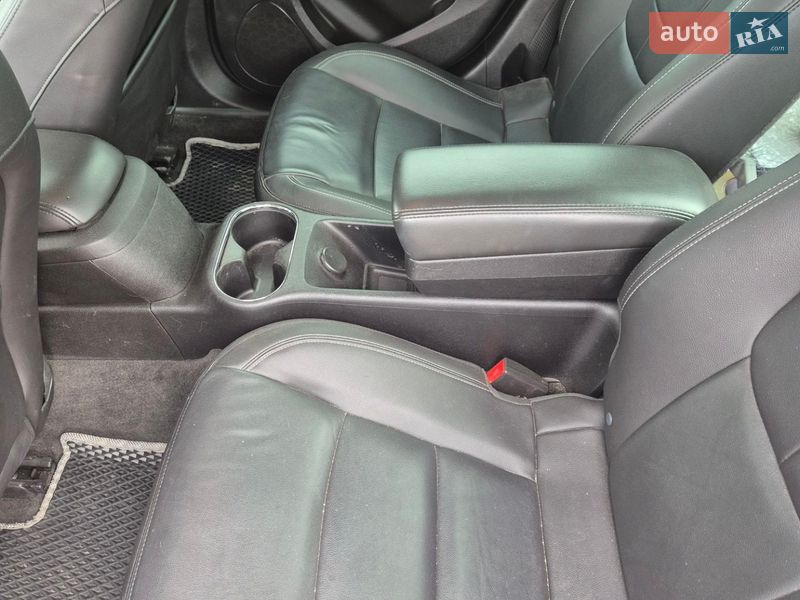 Хэтчбек Chevrolet Volt 2014 в Мурованых Куриловцах