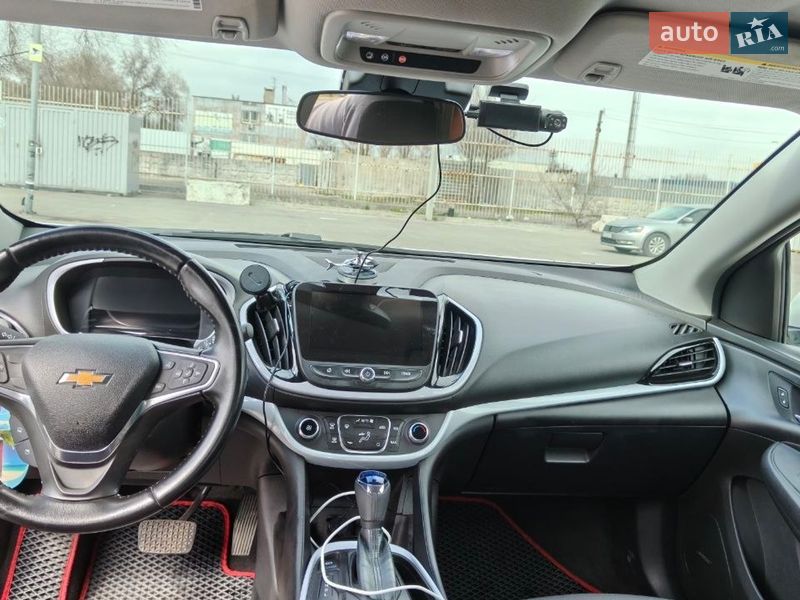 Хэтчбек Chevrolet Volt 2017 в Днепре фото 10 Хэтчбек Chevrolet Volt 2017 в Днепре