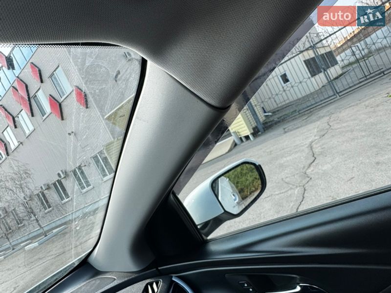 Хэтчбек Chevrolet Volt 2017 в Полтаве