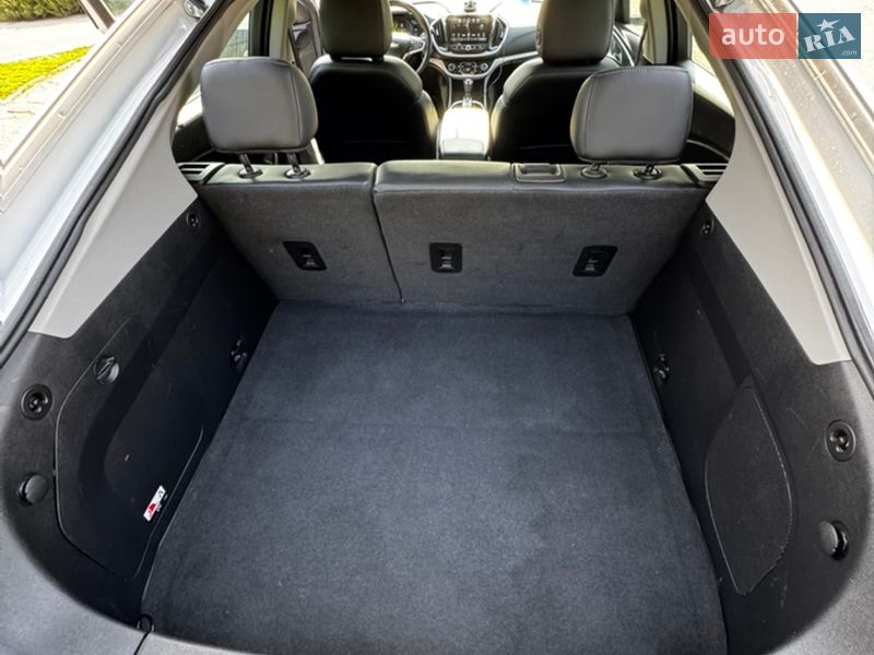 Хэтчбек Chevrolet Volt 2017 в Полтаве