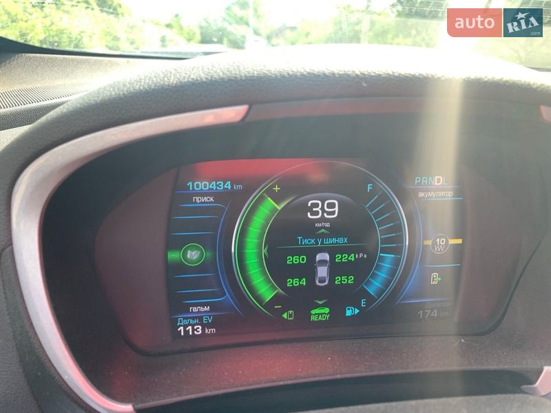 Хэтчбек Chevrolet Volt 2017 в Полтаве
