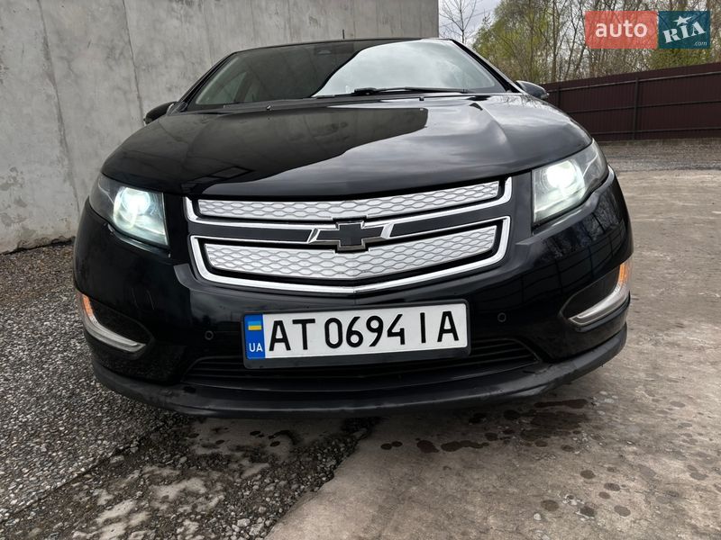 Хетчбек Chevrolet Volt 2015 в Івано-Франківську