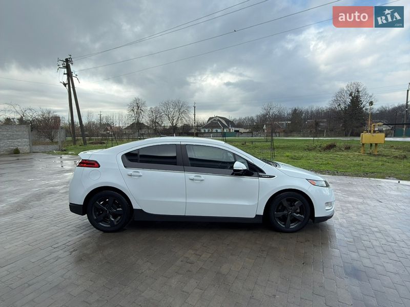 Хетчбек Chevrolet Volt 2013 в Харкові фото 3 Хетчбек Chevrolet Volt 2013 в Харкові