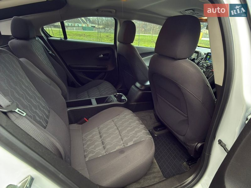 Хетчбек Chevrolet Volt 2013 в Харкові фото 30 Хетчбек Chevrolet Volt 2013 в Харкові