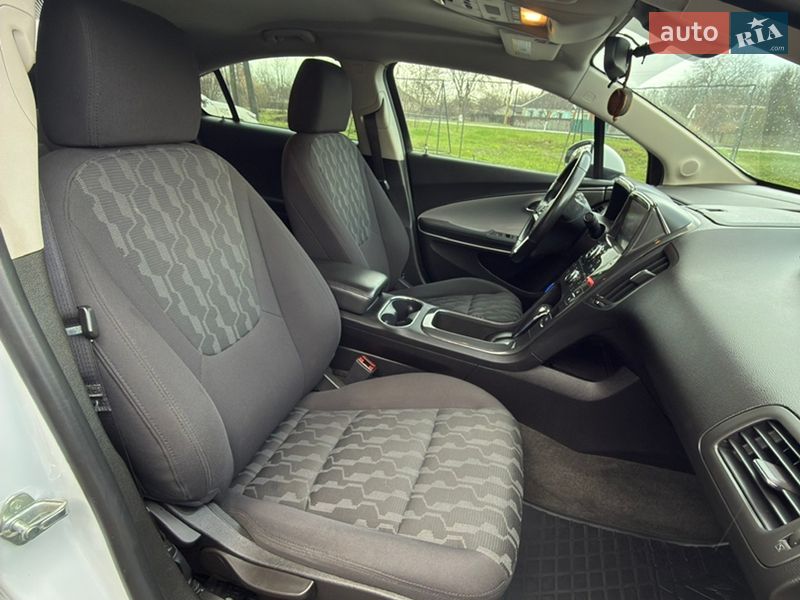 Хетчбек Chevrolet Volt 2013 в Харкові фото 33 Хетчбек Chevrolet Volt 2013 в Харкові