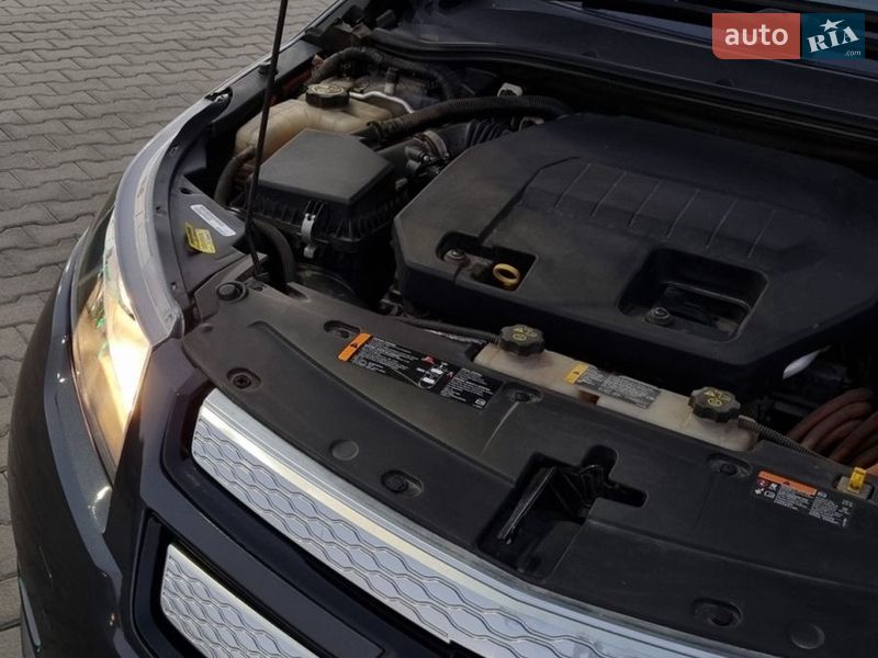 Хэтчбек Chevrolet Volt 2013 в Тернополе