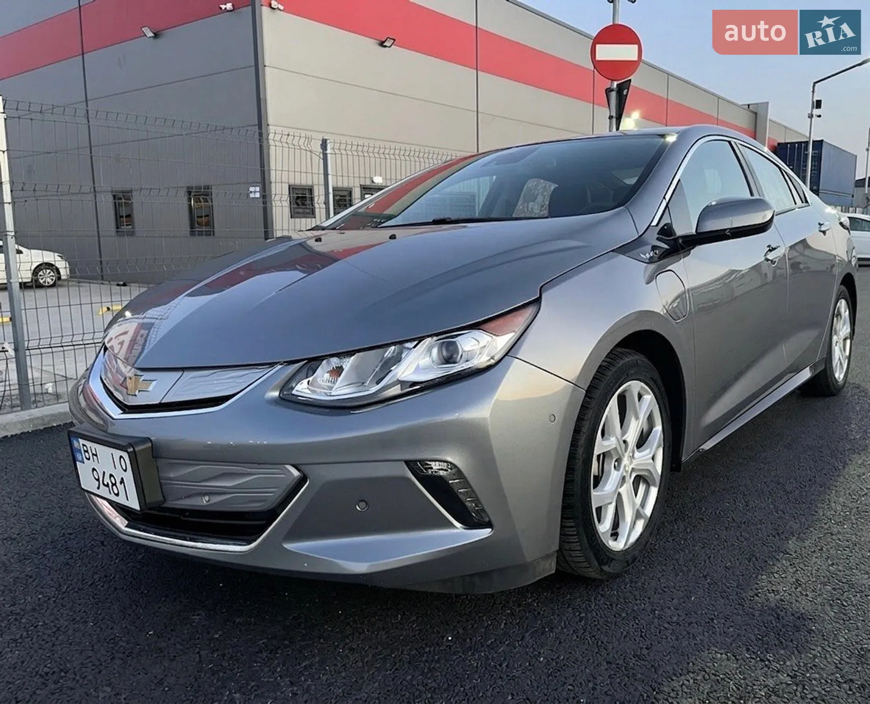 2018 Chevrolet Volt - мініатюра 2