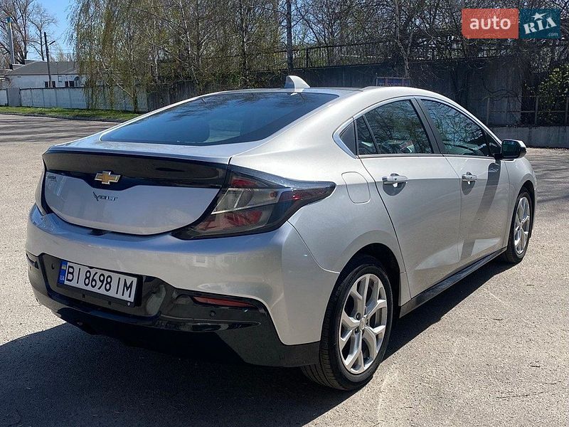 Хэтчбек Chevrolet Volt 2018 в Кременчуге