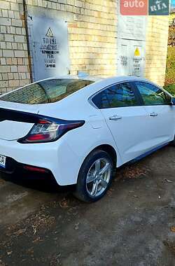 Хетчбек Chevrolet Volt 2018 в Чернівцях