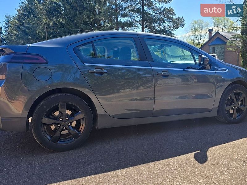 Хэтчбек Chevrolet Volt 2012 в Трускавце