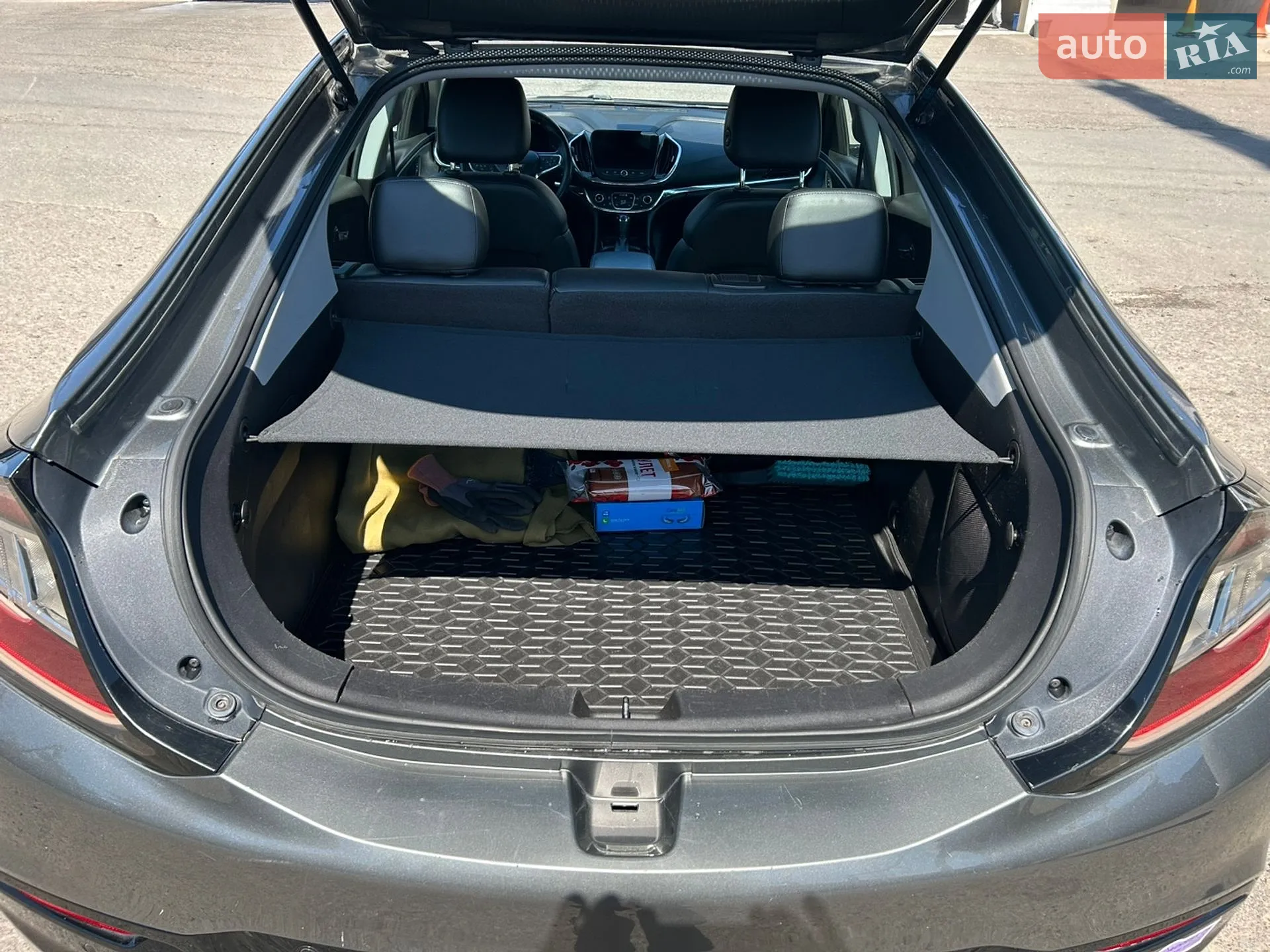 2016 Chevrolet Volt - мініатюра 13