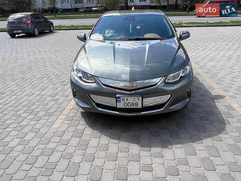 Хетчбек Chevrolet Volt 2016 в Хмельницькому