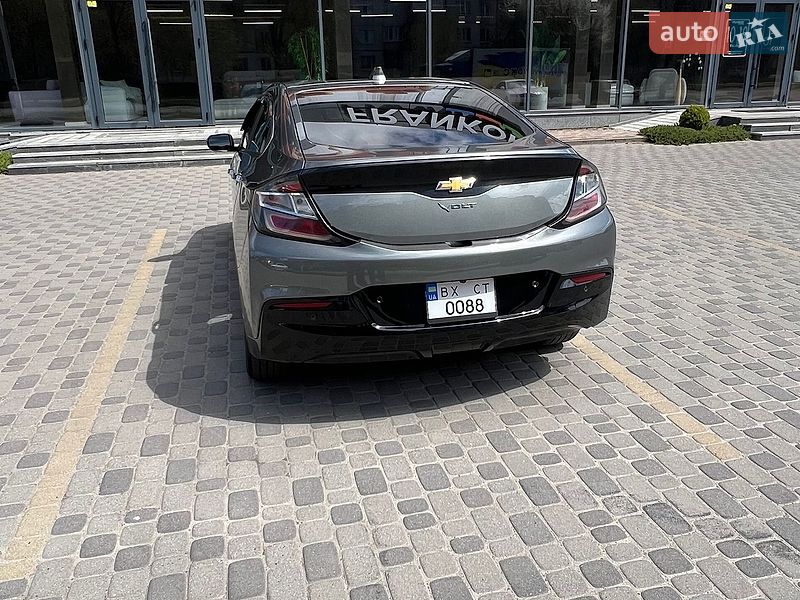 Хетчбек Chevrolet Volt 2016 в Хмельницькому