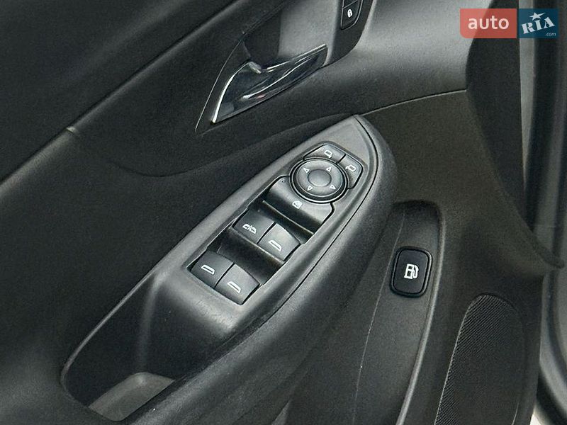 Хетчбек Chevrolet Volt 2016 в Львові фото 16 Хетчбек Chevrolet Volt 2016 в Львові