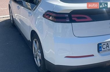 Хэтчбек Chevrolet Volt 2015 в Черкассах