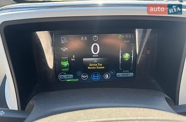 Хэтчбек Chevrolet Volt 2012 в Киеве