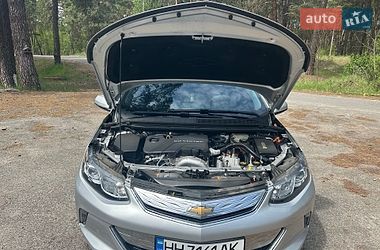 Хэтчбек Chevrolet Volt 2018 в Киеве
