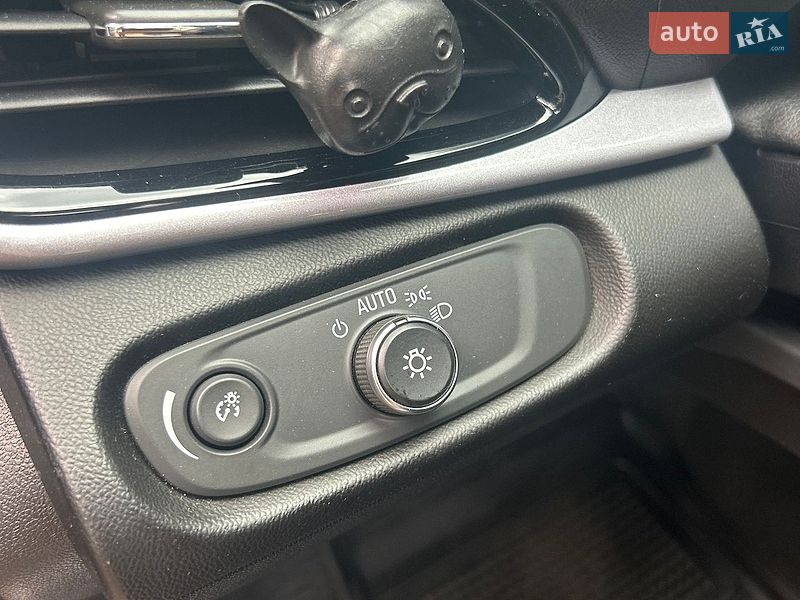 Хэтчбек Chevrolet Volt 2018 в Киеве