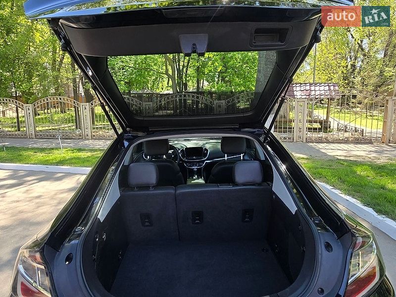 Хэтчбек Chevrolet Volt 2017 в Одессе