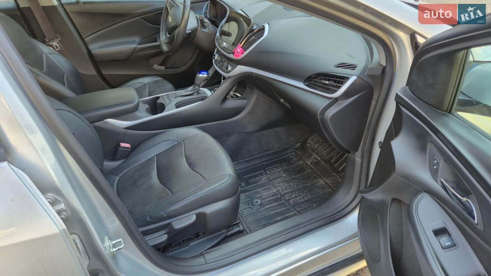 2016 Chevrolet Volt - мініатюра 8
