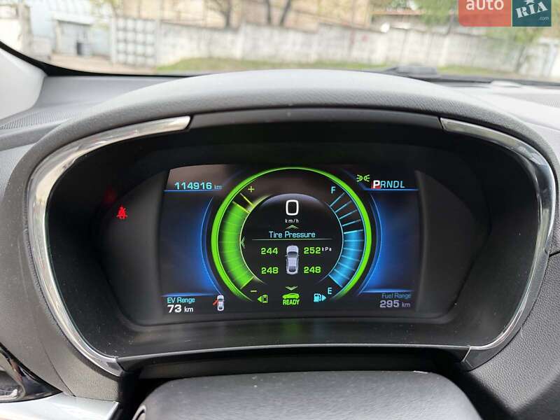 Хетчбек Chevrolet Volt 2017 в Києві