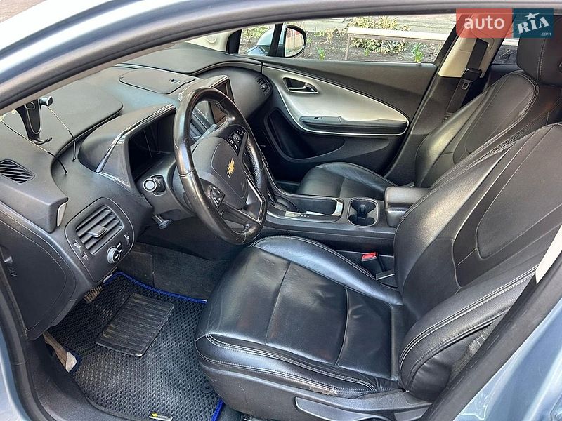 Хетчбек Chevrolet Volt 2012 в Києві