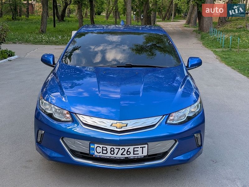 Хэтчбек Chevrolet Volt 2016 в Чернигове