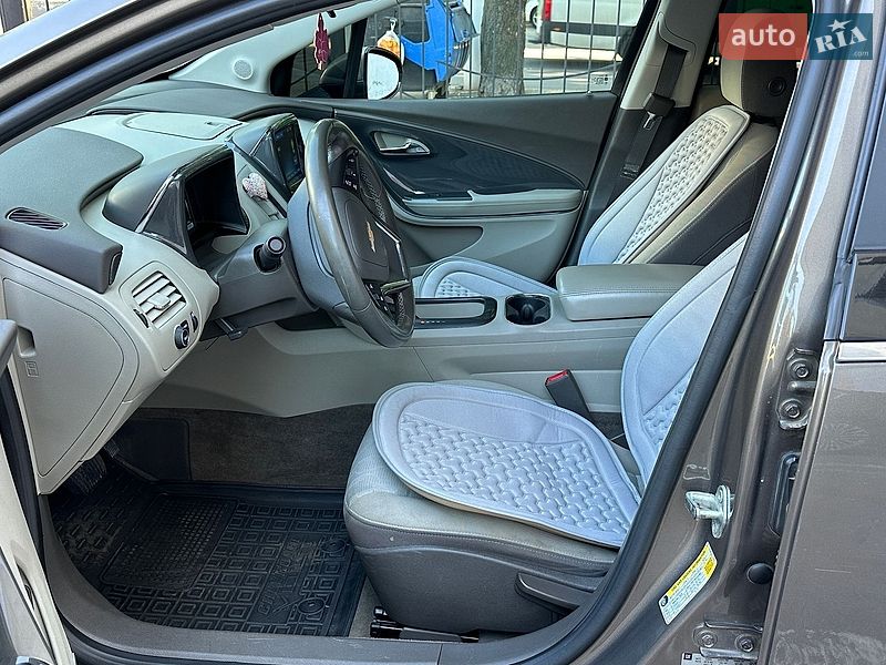 Хетчбек Chevrolet Volt 2014 в Одесі