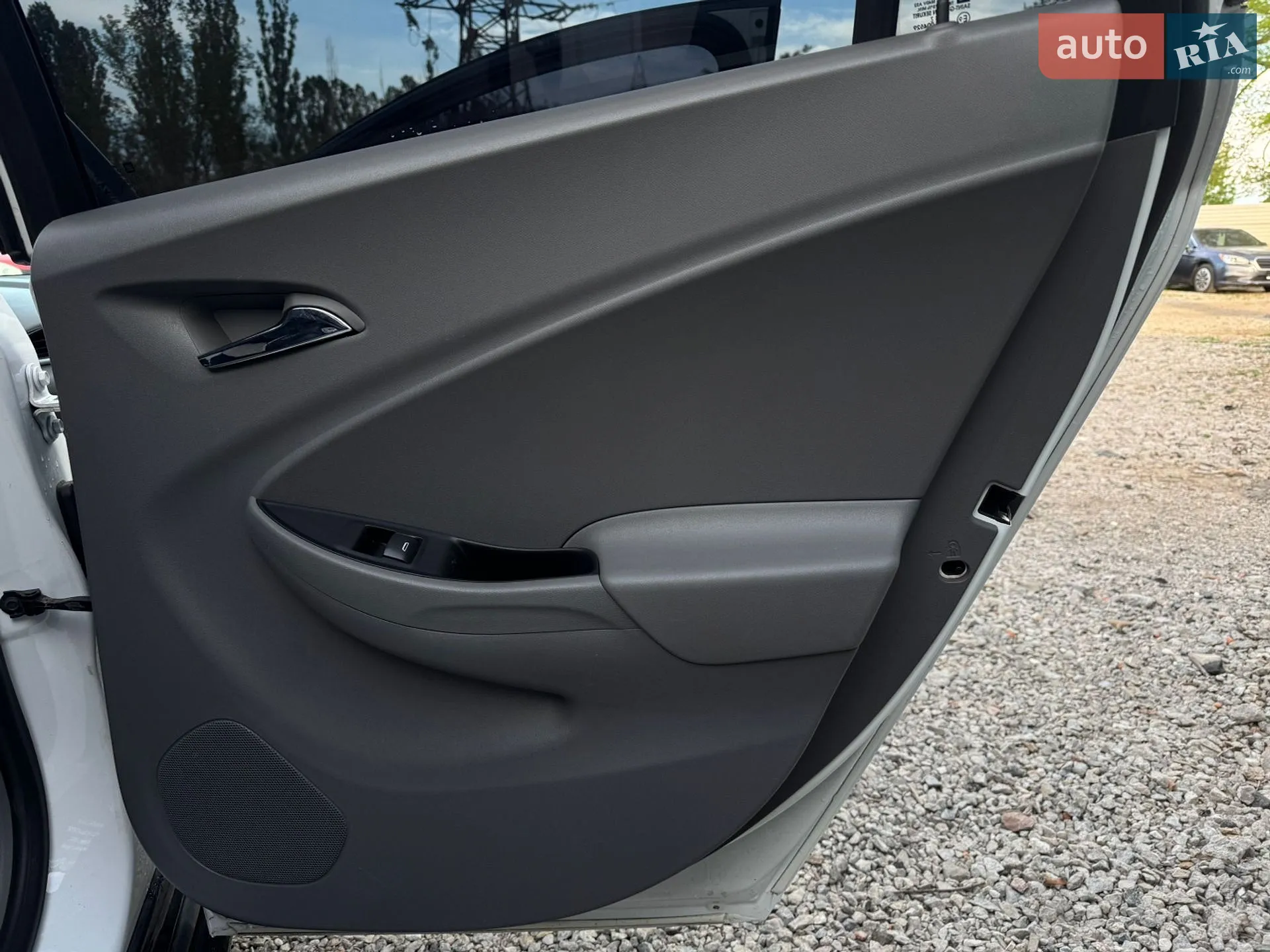 2017 Chevrolet Volt - мініатюра 18