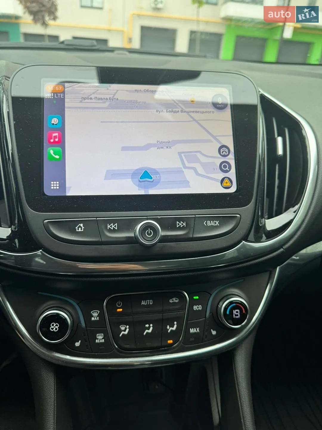 2018 Chevrolet Volt - мініатюра 2