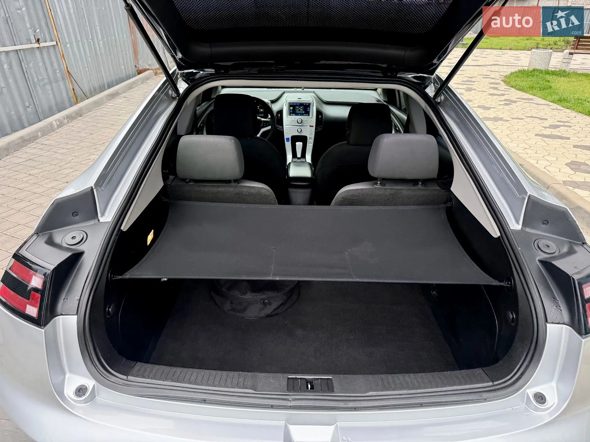 2011 Chevrolet Volt - мініатюра 9