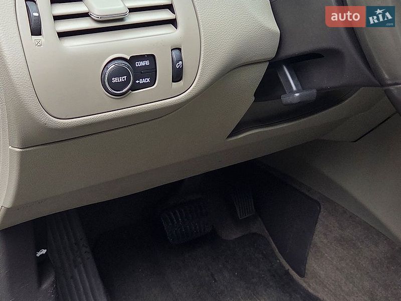Хэтчбек Chevrolet Volt 2013 в Житомире