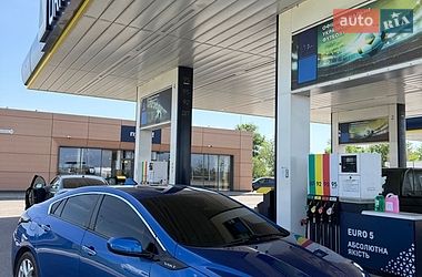 Хетчбек Chevrolet Volt 2016 в Дніпрі
