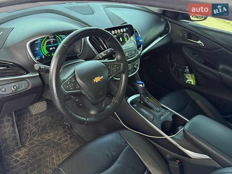 Хетчбек Chevrolet Volt 2016 в Дніпрі