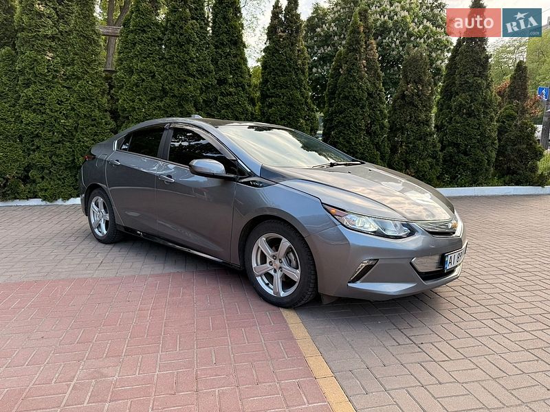 Хэтчбек Chevrolet Volt 2018 в Киеве