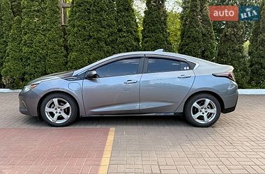 Хэтчбек Chevrolet Volt 2018 в Киеве