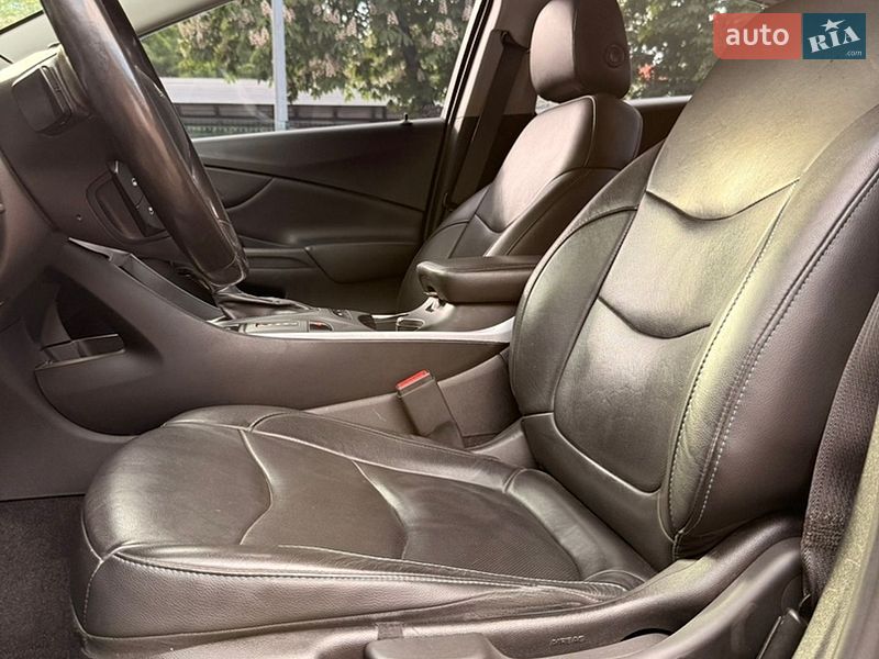 Хэтчбек Chevrolet Volt 2018 в Киеве