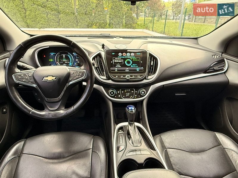 Хэтчбек Chevrolet Volt 2018 в Киеве